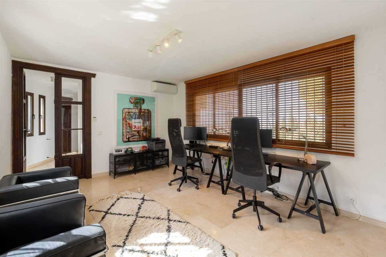 FOR SALE 🏡 Charming Family Villa with Sea Views – Sierrezuela, Mijas