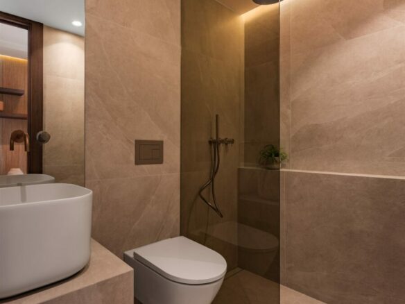 FOR SALE 🏡 Renovated Townhouse near Aloha Golf – Aloha, Nueva Andalucía, Marbella