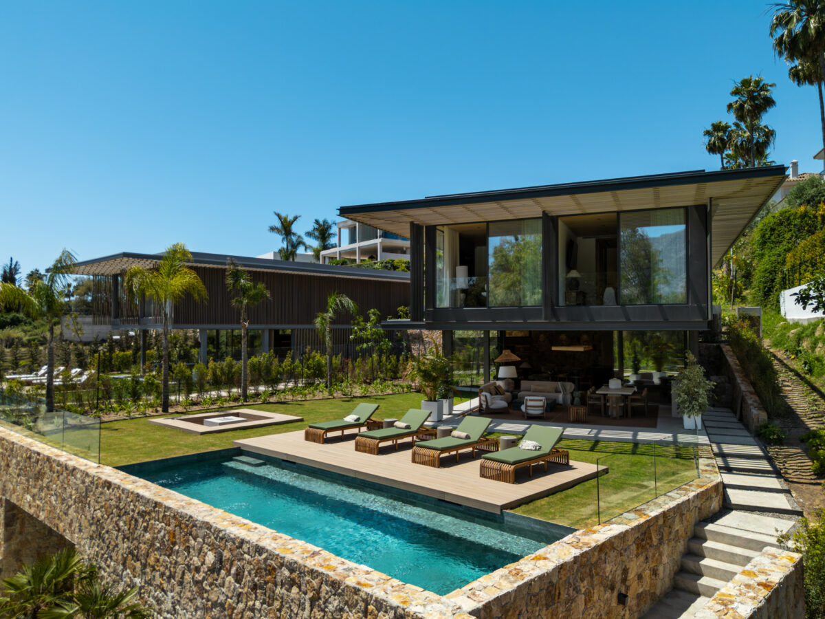 cerquilla-a-01 FOR SALE 🏡 Striking Modern Villa with Sea Views in the Golf Valley – La Cerquilla, Nueva Andalucía