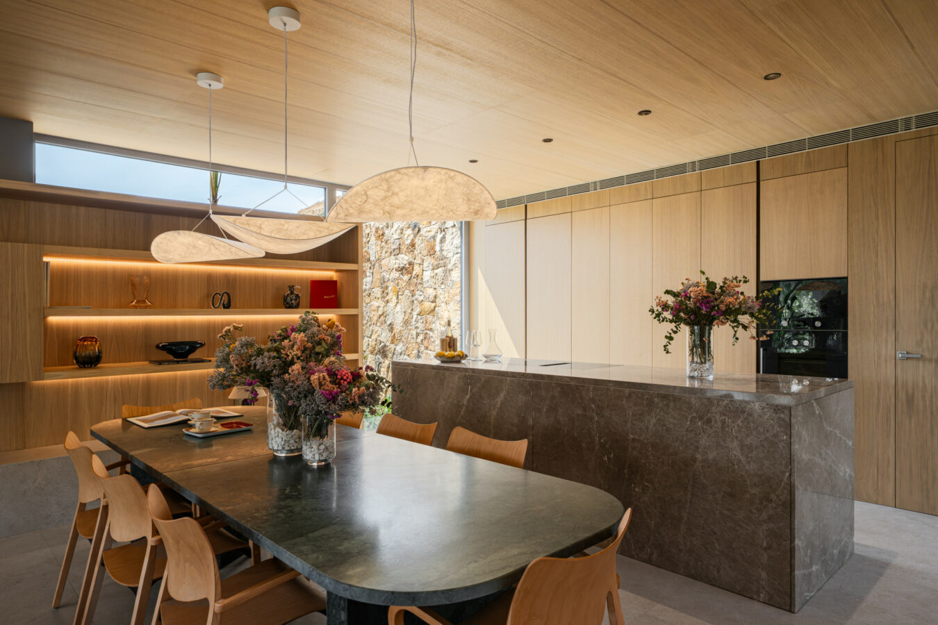 FOR SALE 🏡 Architect-Designed Modern Villa with Mediterranean Views – La Cerquilla, Nueva Andalucía