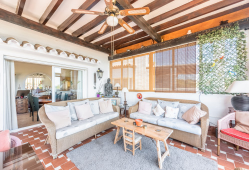 FOR SALE 🏡 305 M2 Duplex Penthouse to Renovate – Club Sierra, Golden Mile, Marbella