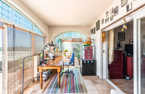 FOR SALE 🏡 305 M2 Duplex Penthouse to Renovate – Club Sierra, Golden Mile, Marbella