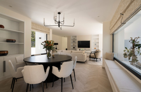 FOR SALE 🏡 Fully Renovated Villa on a Quiet Cul-de-Sac – Las Brisas, Nueva Andalucía, Marbella