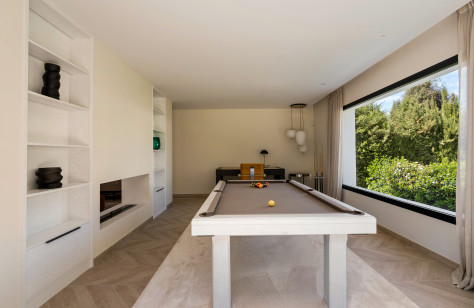 FOR SALE 🏡 Fully Renovated Villa on a Quiet Cul-de-Sac – Las Brisas, Nueva Andalucía, Marbella
