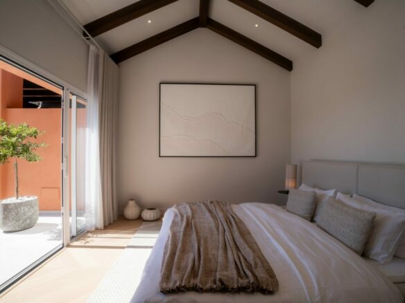 FOR SALE 🏡 Renovated Duplex Penthouse with Sea Views – El Alminar, Nueva Andalucía, Marbella
