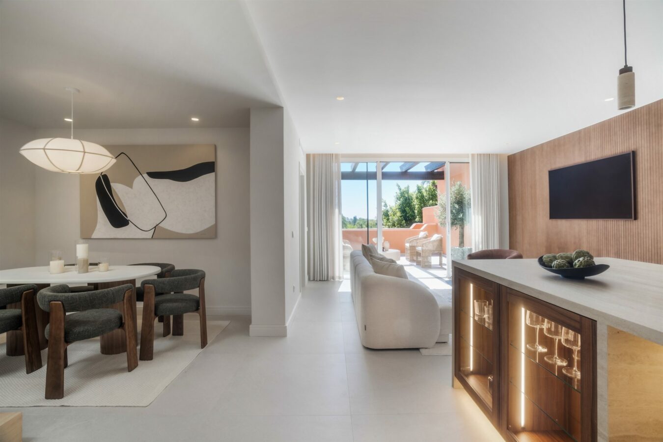 FOR SALE 🏡 Renovated Duplex Penthouse with Sea Views – El Alminar, Nueva Andalucía, Marbella