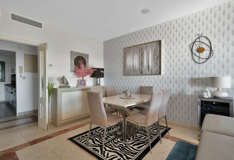 Elegant two bedroom apartment Benatalaya Atalaya Estepona