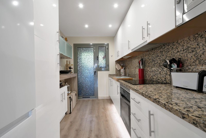 Elegant two bedroom apartment Benatalaya Atalaya Estepona