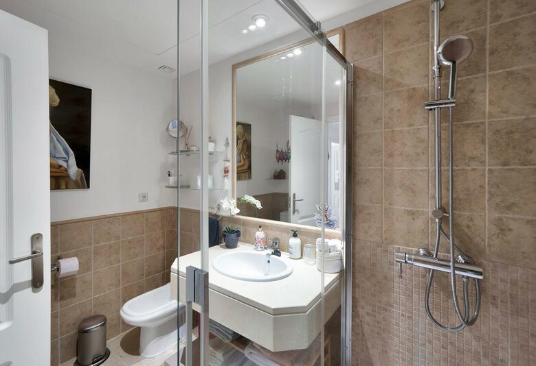 Elegant two bedroom apartment Benatalaya Atalaya Estepona