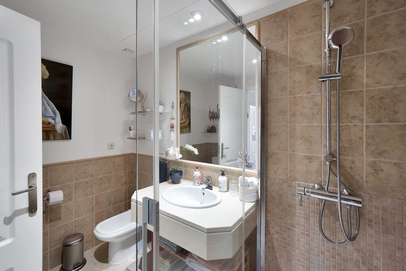 Elegant two bedroom apartment Benatalaya Atalaya Estepona