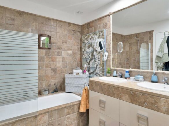 Elegant two bedroom apartment Benatalaya Atalaya Estepona
