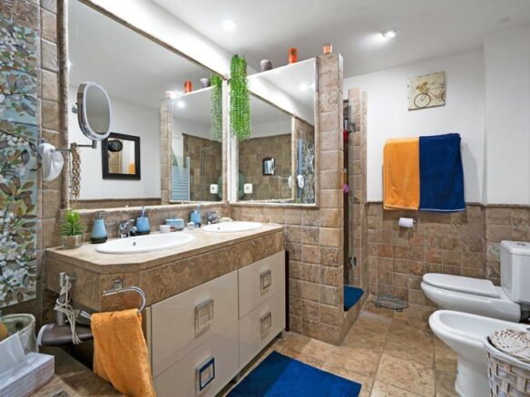 Elegant two bedroom apartment Benatalaya Atalaya Estepona
