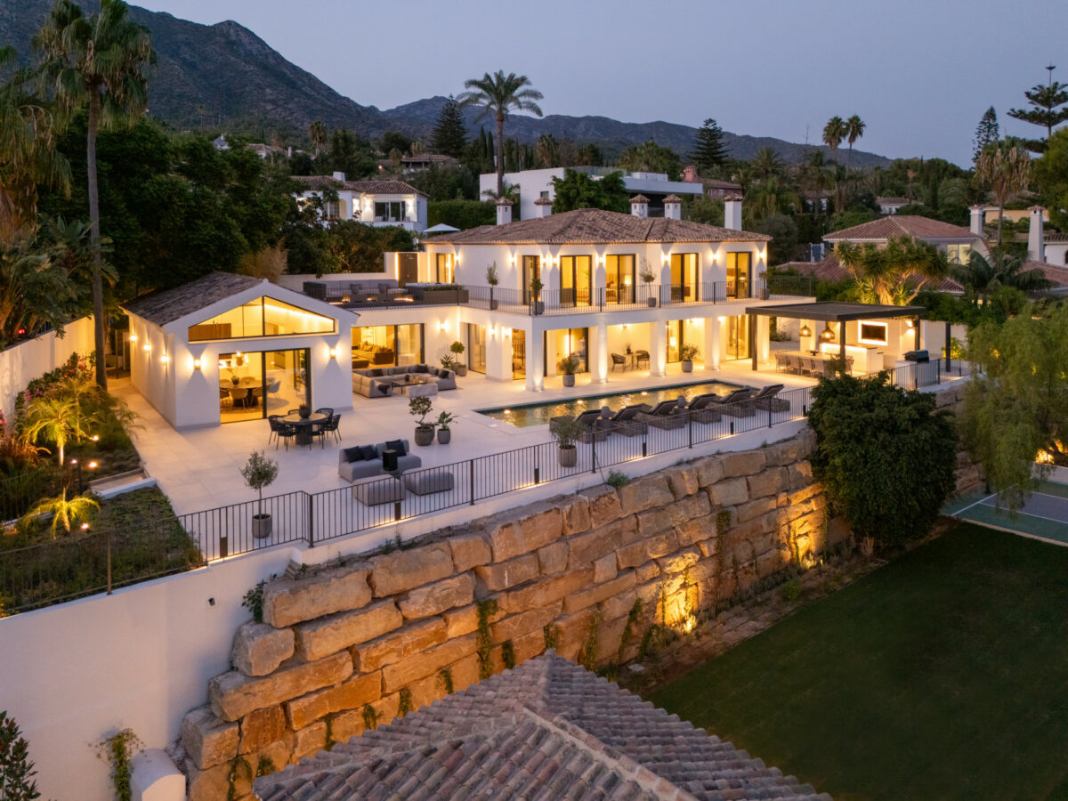For Sale – Villa Rocio – Fascinating Contemporary Villa in Prime Location