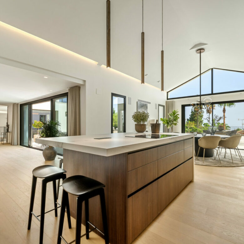 For Sale – Villa Rocio – Fascinating Contemporary Villa in Prime Location