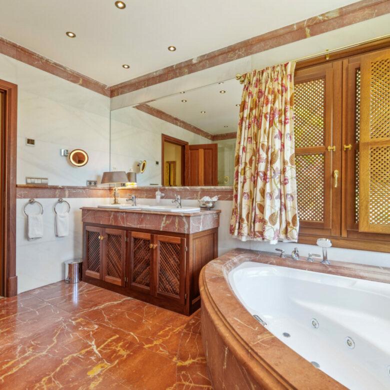 For sale  – El Bosque — A Fascinating Andalusian Estate in Lomas del Marbella Club    