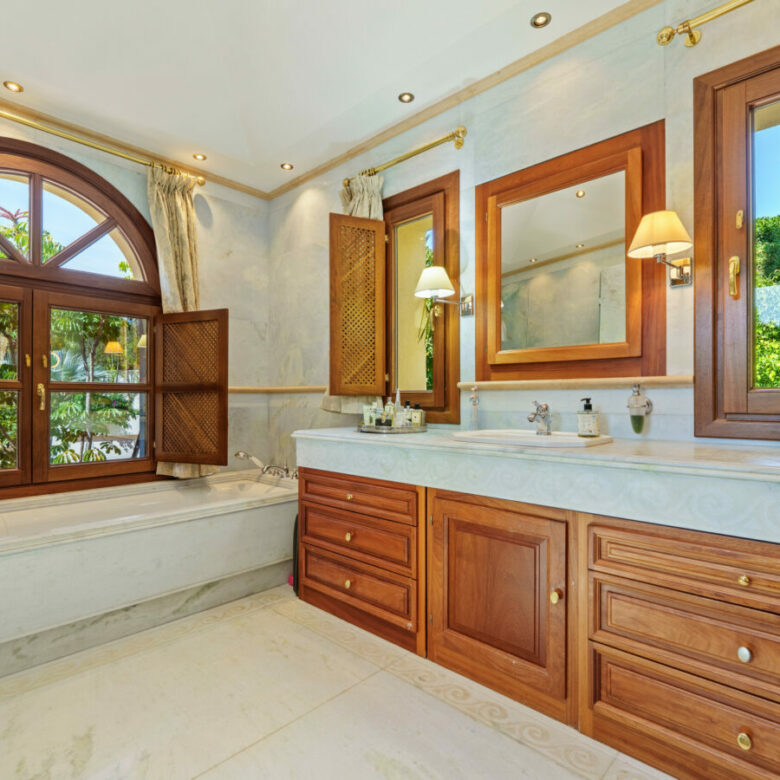 For sale  – El Bosque — A Fascinating Andalusian Estate in Lomas del Marbella Club    