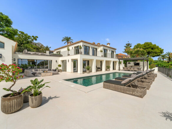 For Sale – Villa Rocio – Fascinating Contemporary Villa in Prime Location