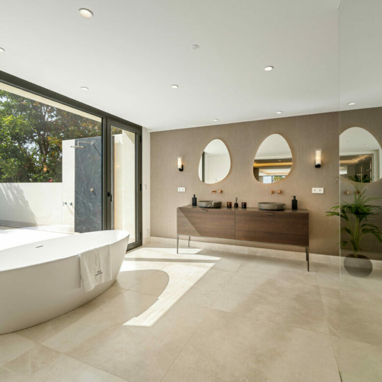 For Sale – Villa Rocio – Fascinating Contemporary Villa in Prime Location