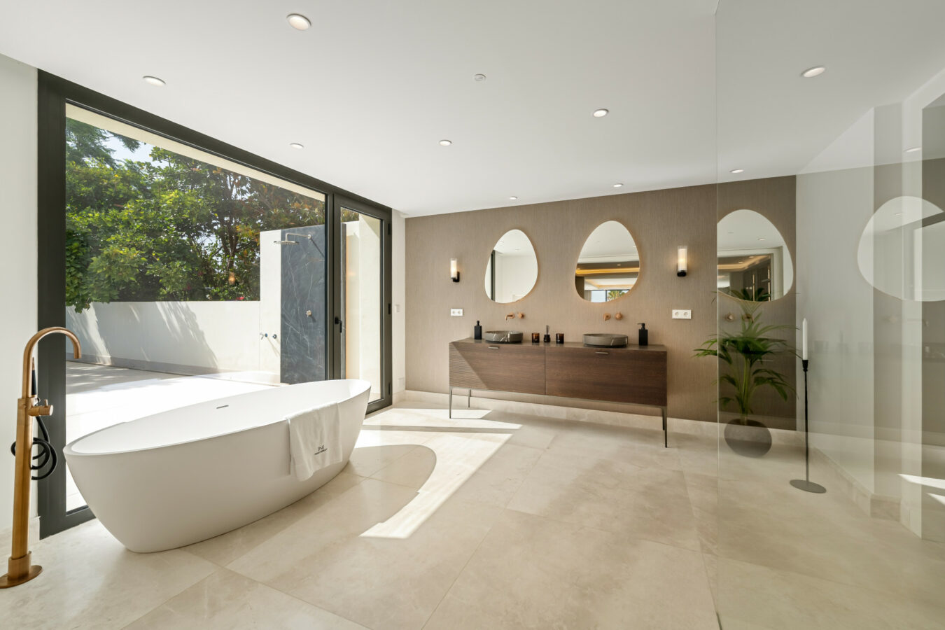 For Sale – Villa Rocio – Fascinating Contemporary Villa in Prime Location