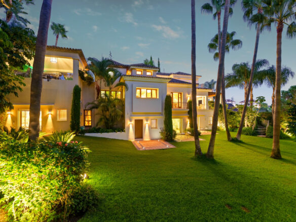 For sale  – El Bosque — A Fascinating Andalusian Estate in Lomas del Marbella Club    