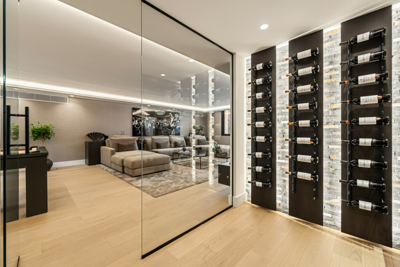 For Sale – Villa Rocio – Fascinating Contemporary Villa in Prime Location