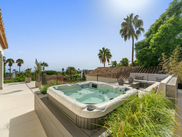 For Sale – Villa Rocio – Fascinating Contemporary Villa in Prime Location