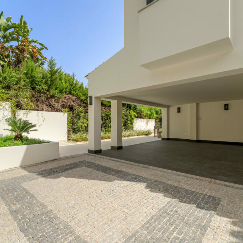 For Sale – Villa Rocio – Fascinating Contemporary Villa in Prime Location