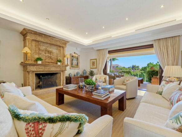 For sale  – El Bosque — A Fascinating Andalusian Estate in Lomas del Marbella Club    