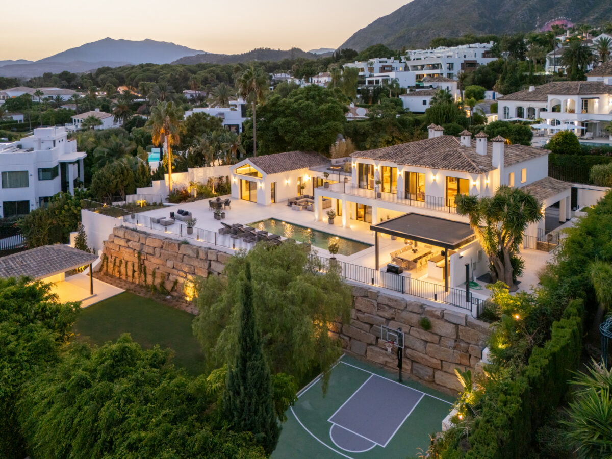 For Sale – Villa Rocio – Fascinating Contemporary Villa in Prime Location