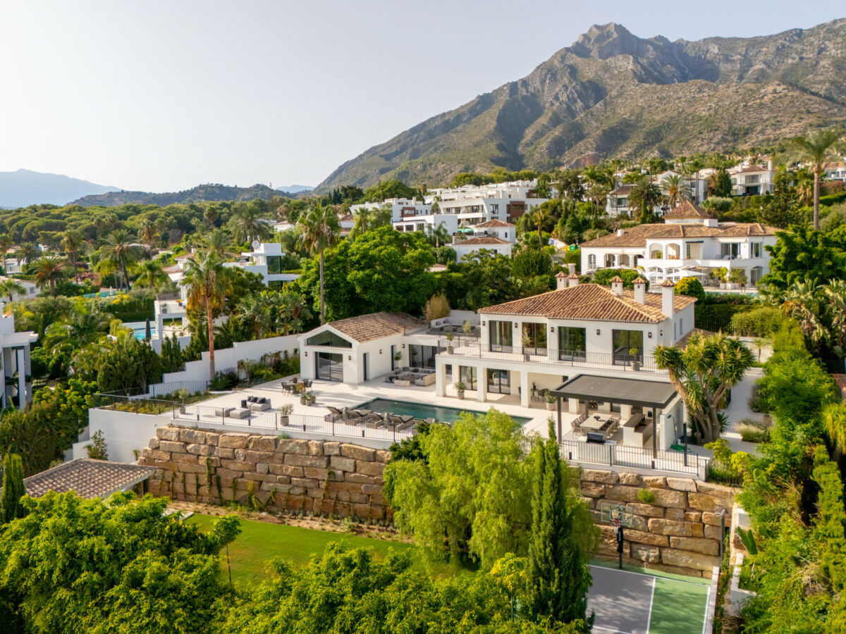 For Sale – Villa Rocio – Fascinating Contemporary Villa in Prime Location