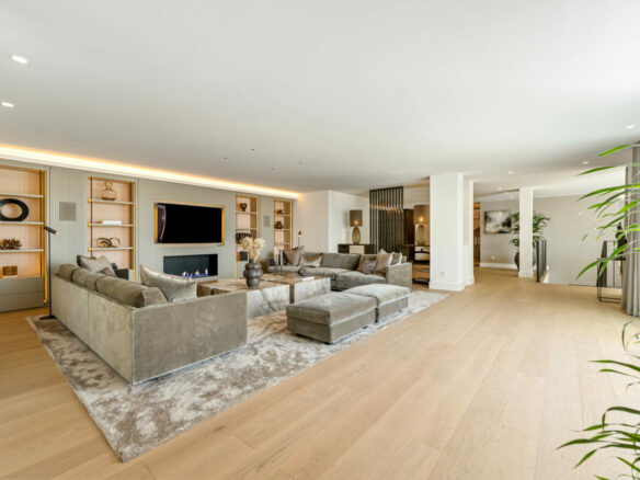 For Sale – Villa Rocio – Fascinating Contemporary Villa in Prime Location
