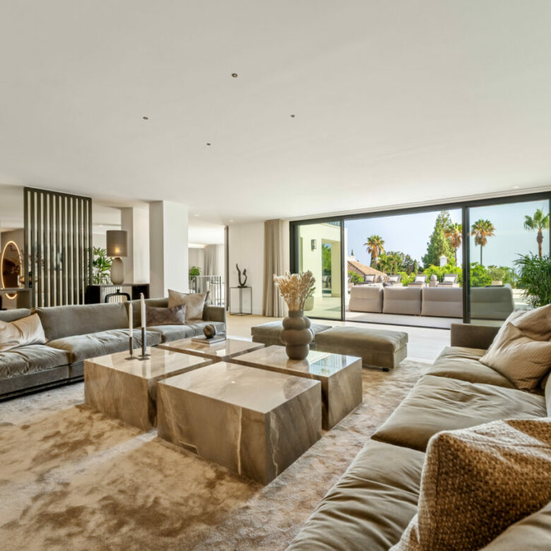For Sale – Villa Rocio – Fascinating Contemporary Villa in Prime Location