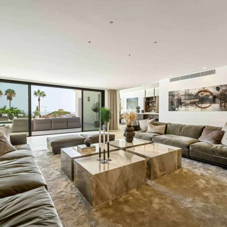 For Sale – Villa Rocio – Fascinating Contemporary Villa in Prime Location