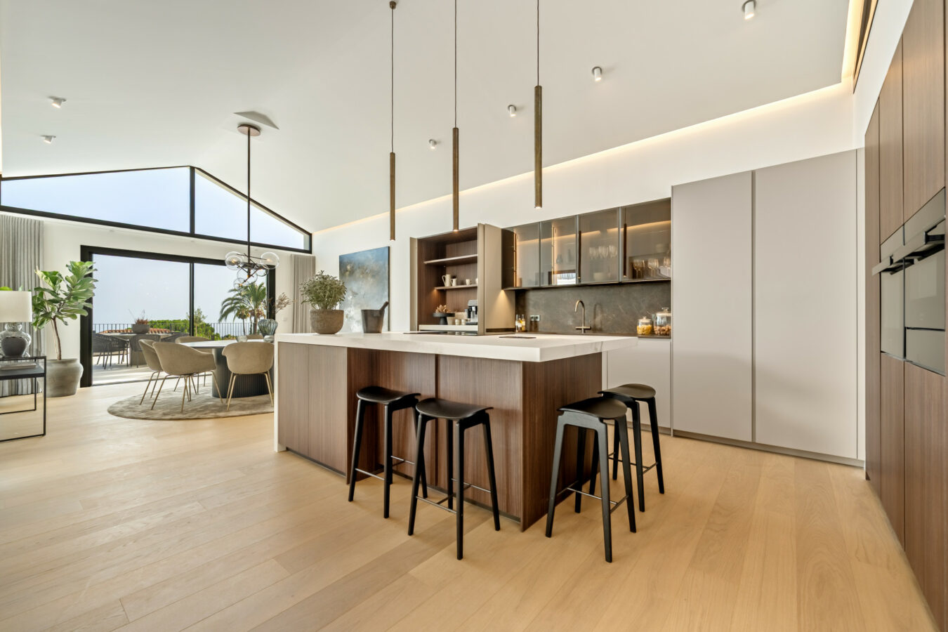 For Sale – Villa Rocio – Fascinating Contemporary Villa in Prime Location