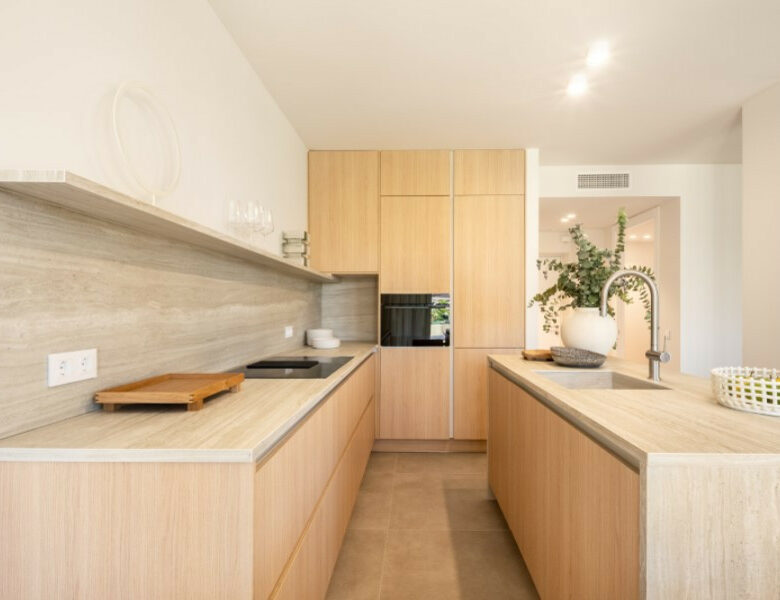 FOR SALE 🏡 Fully Renovated Duplex with Panoramic Views – La Quinta Hills, Benahavís