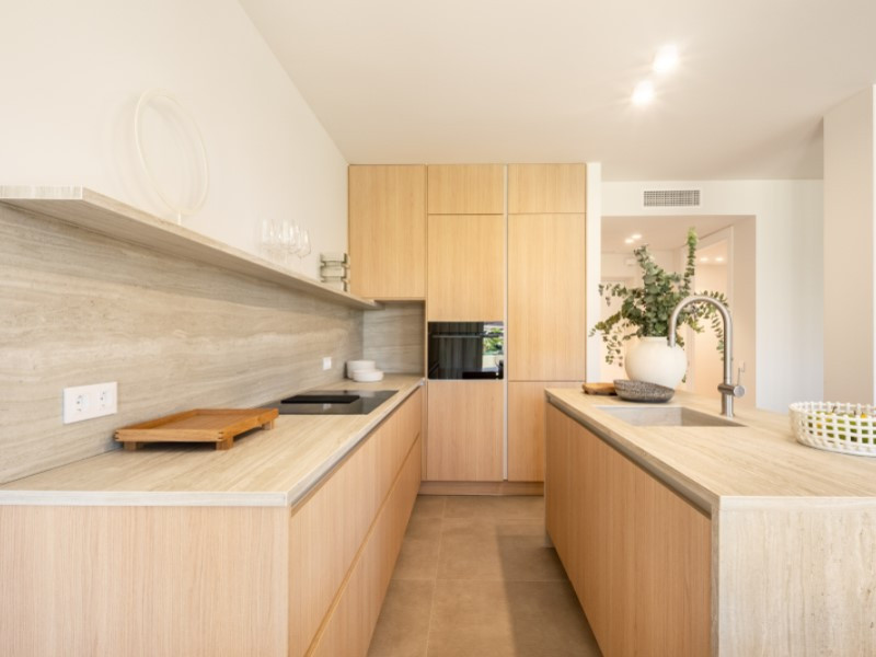 FOR SALE 🏡 Fully Renovated Duplex with Panoramic Views – La Quinta Hills, Benahavís