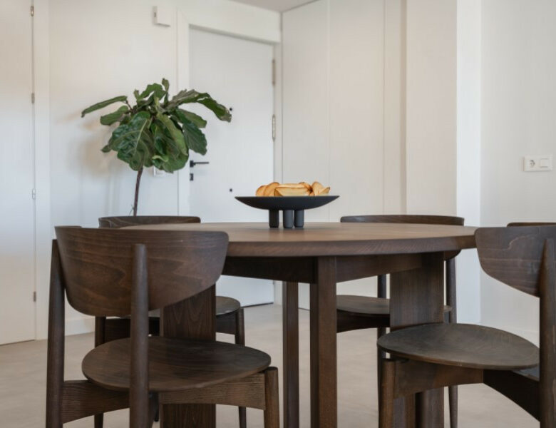 FOR SALE 🏡 Renovated Ground Floor Apartment – Las Jacarandas, Los Arqueros, Benahavís