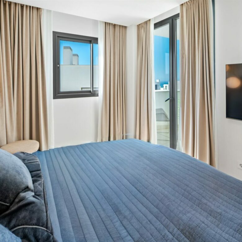 FOR SALE 🏡 Contemporary 3 Bedroom Apartment in Higuerón West – El Higuerón, Fuengirola