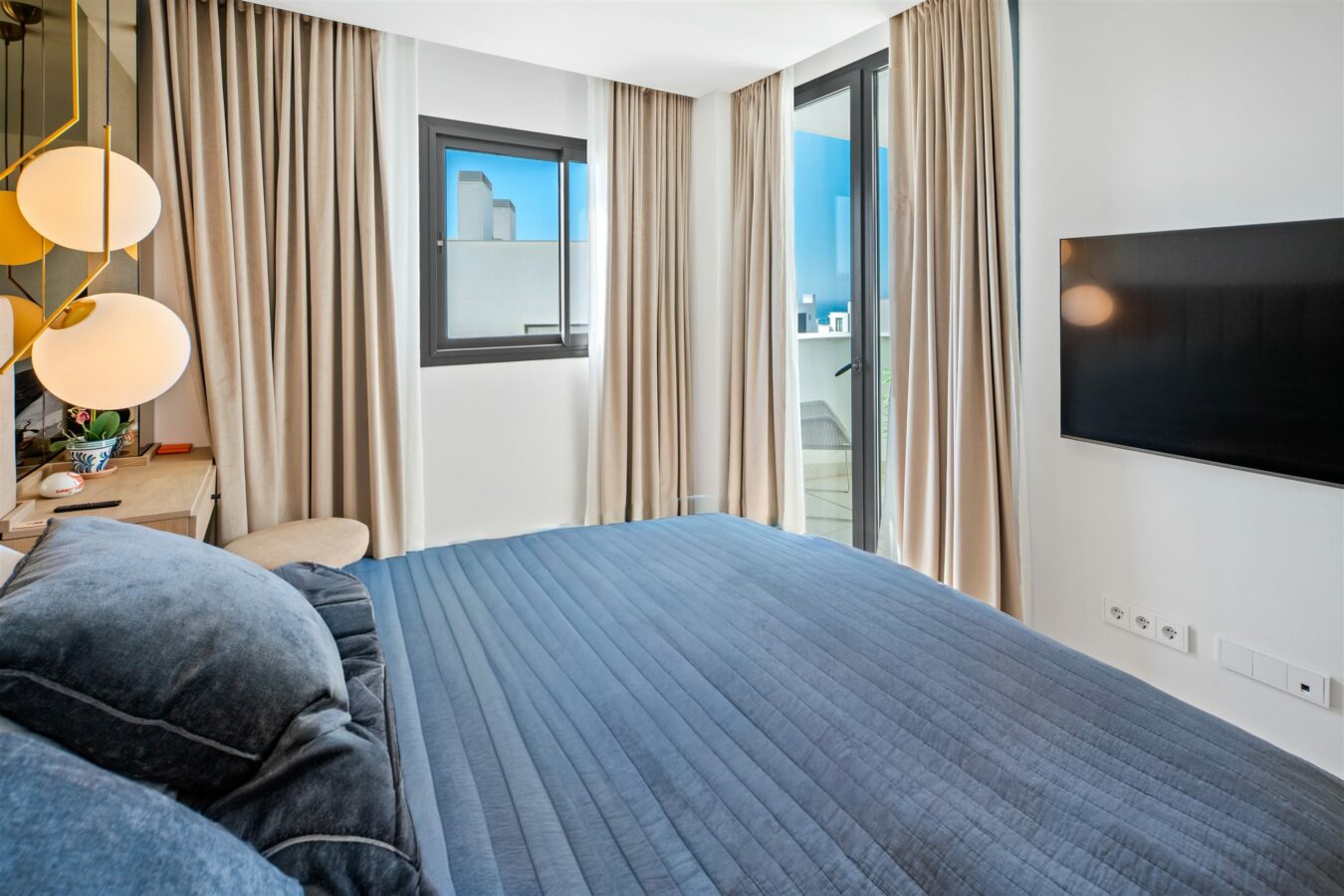 FOR SALE 🏡 Contemporary 3 Bedroom Apartment in Higuerón West – El Higuerón, Fuengirola