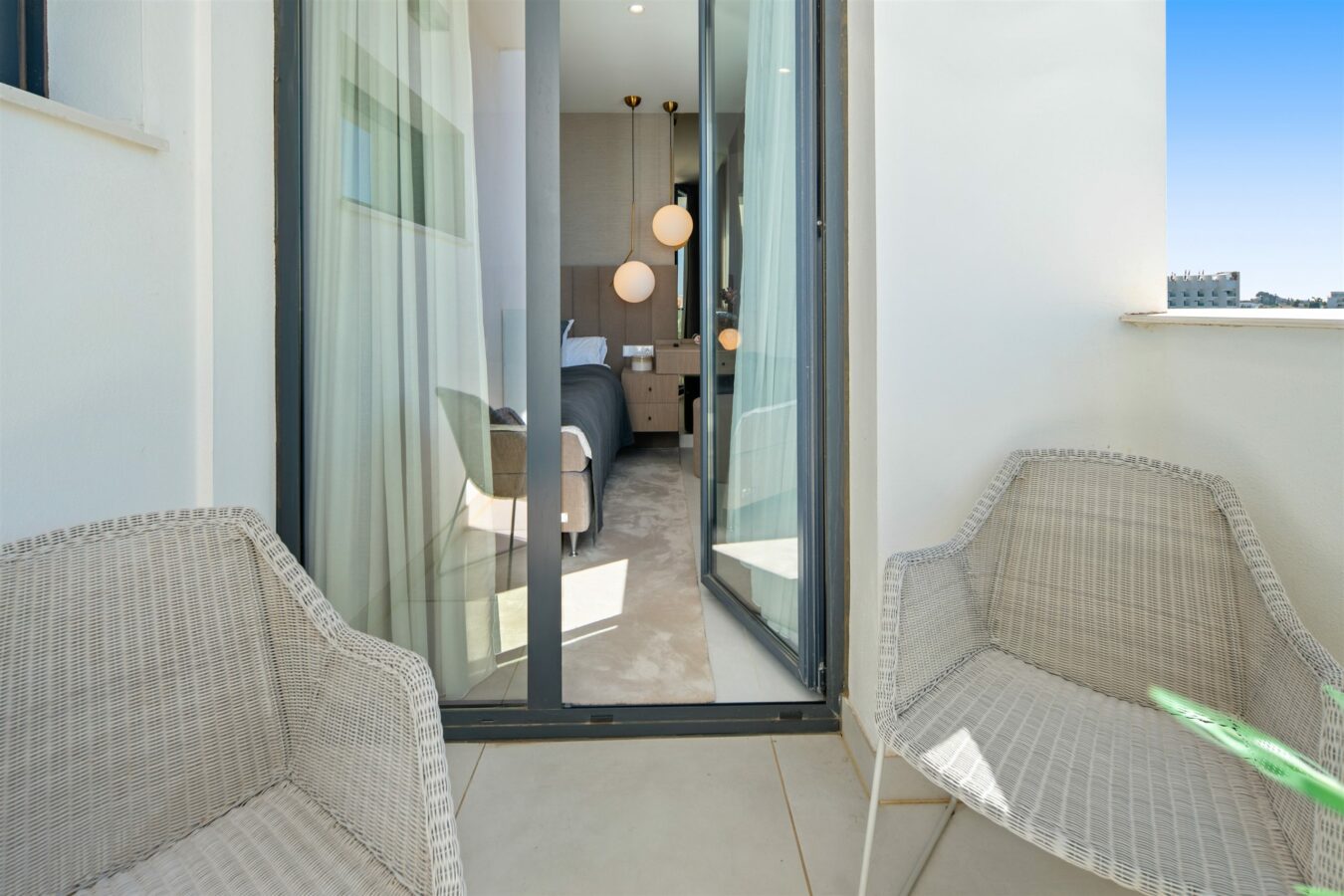 FOR SALE 🏡 Contemporary 3 Bedroom Apartment in Higuerón West – El Higuerón, Fuengirola