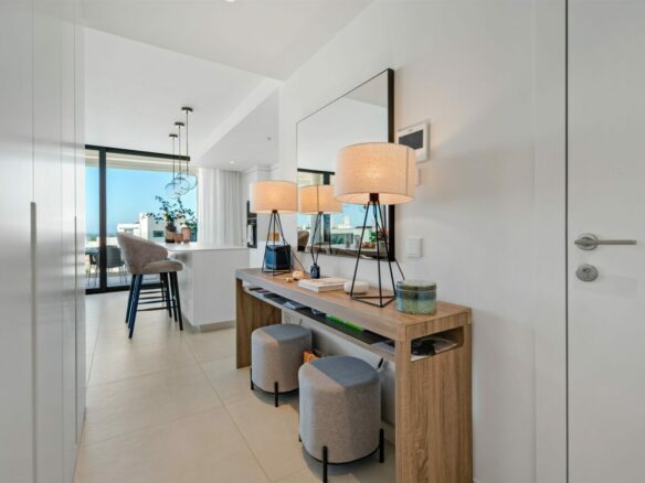 FOR SALE 🏡 Contemporary 3 Bedroom Apartment in Higuerón West – El Higuerón, Fuengirola