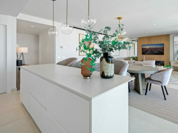 FOR SALE 🏡 Contemporary 3 Bedroom Apartment in Higuerón West – El Higuerón, Fuengirola