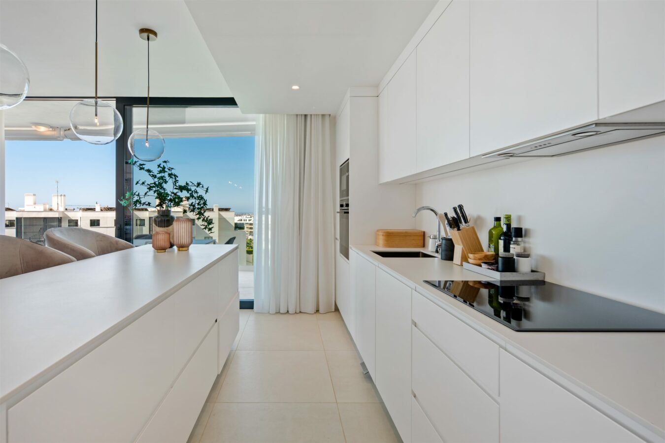 FOR SALE 🏡 Contemporary 3 Bedroom Apartment in Higuerón West – El Higuerón, Fuengirola