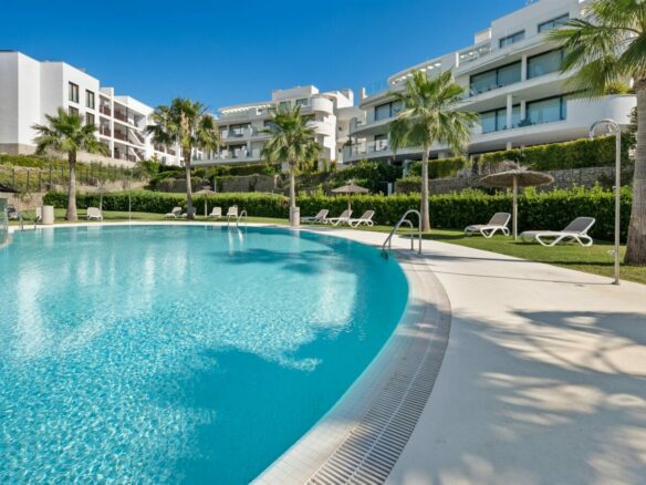 FOR SALE 🏡 Contemporary 3 Bedroom Apartment in Higuerón West – El Higuerón, Fuengirola