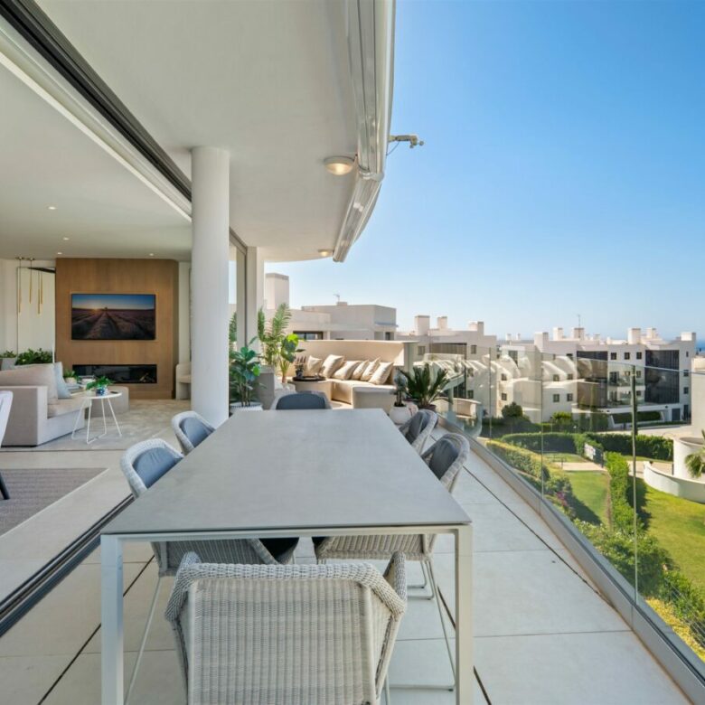 FOR SALE 🏡 Contemporary 3 Bedroom Apartment in Higuerón West – El Higuerón, Fuengirola