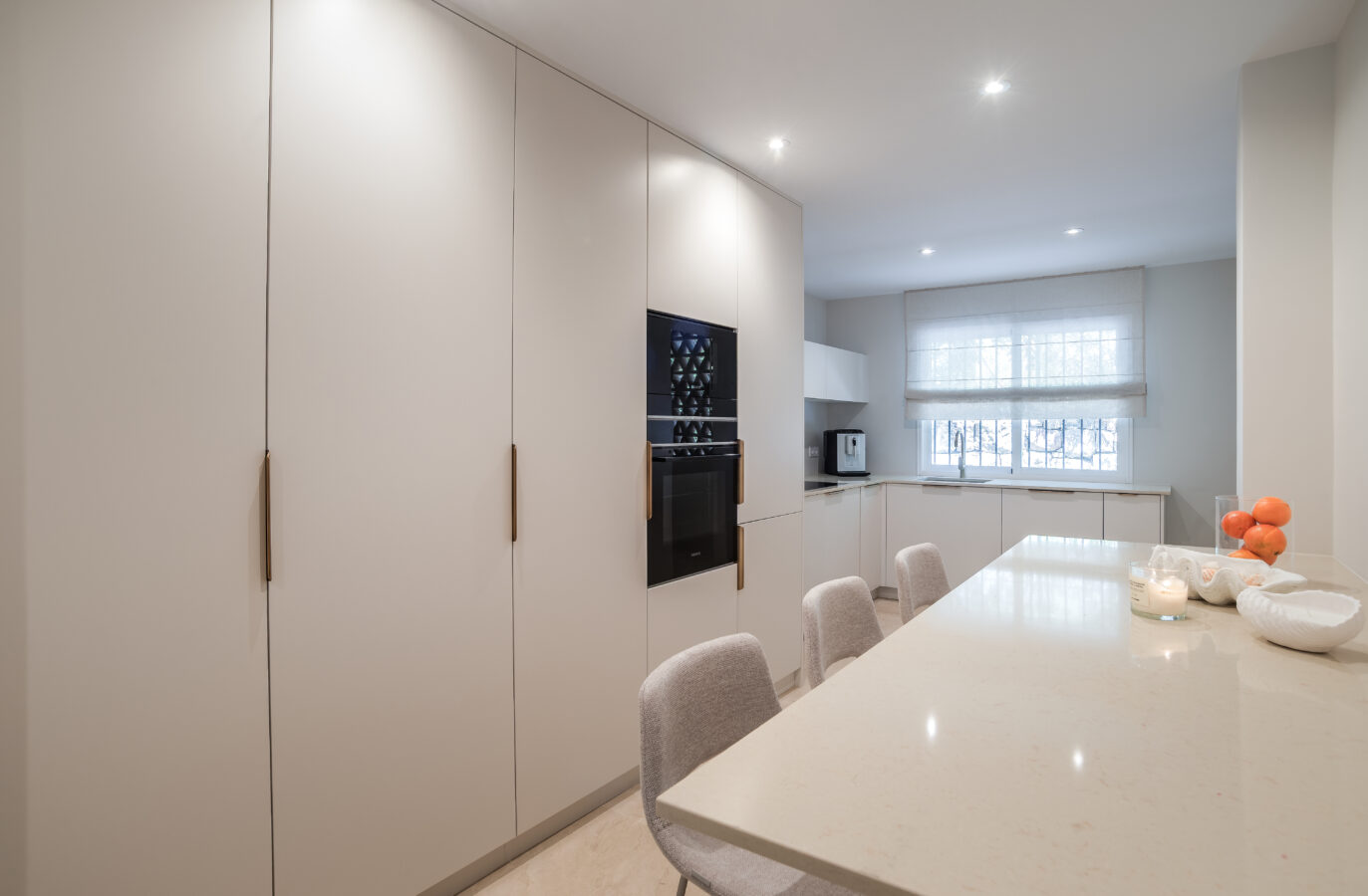 FOR SALE 🏡 Renovated Ground-Floor Apartment with Direct Pool Access – Sierra Blanca, Golden Mile, Marbella