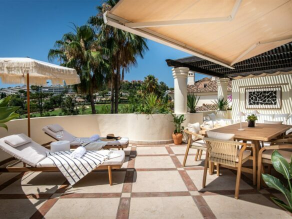 FOR SALE 🏡 Duplex Penthouse in Las Alamandas – Nueva Andalucía, Marbella