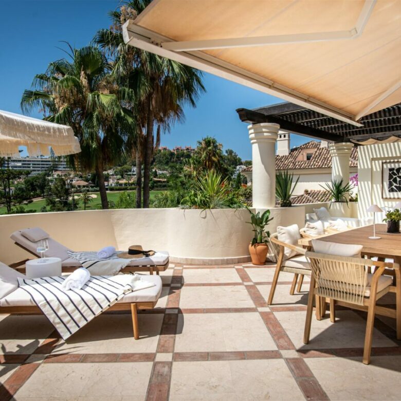 FOR SALE 🏡 Duplex Penthouse in Las Alamandas – Nueva Andalucía, Marbella