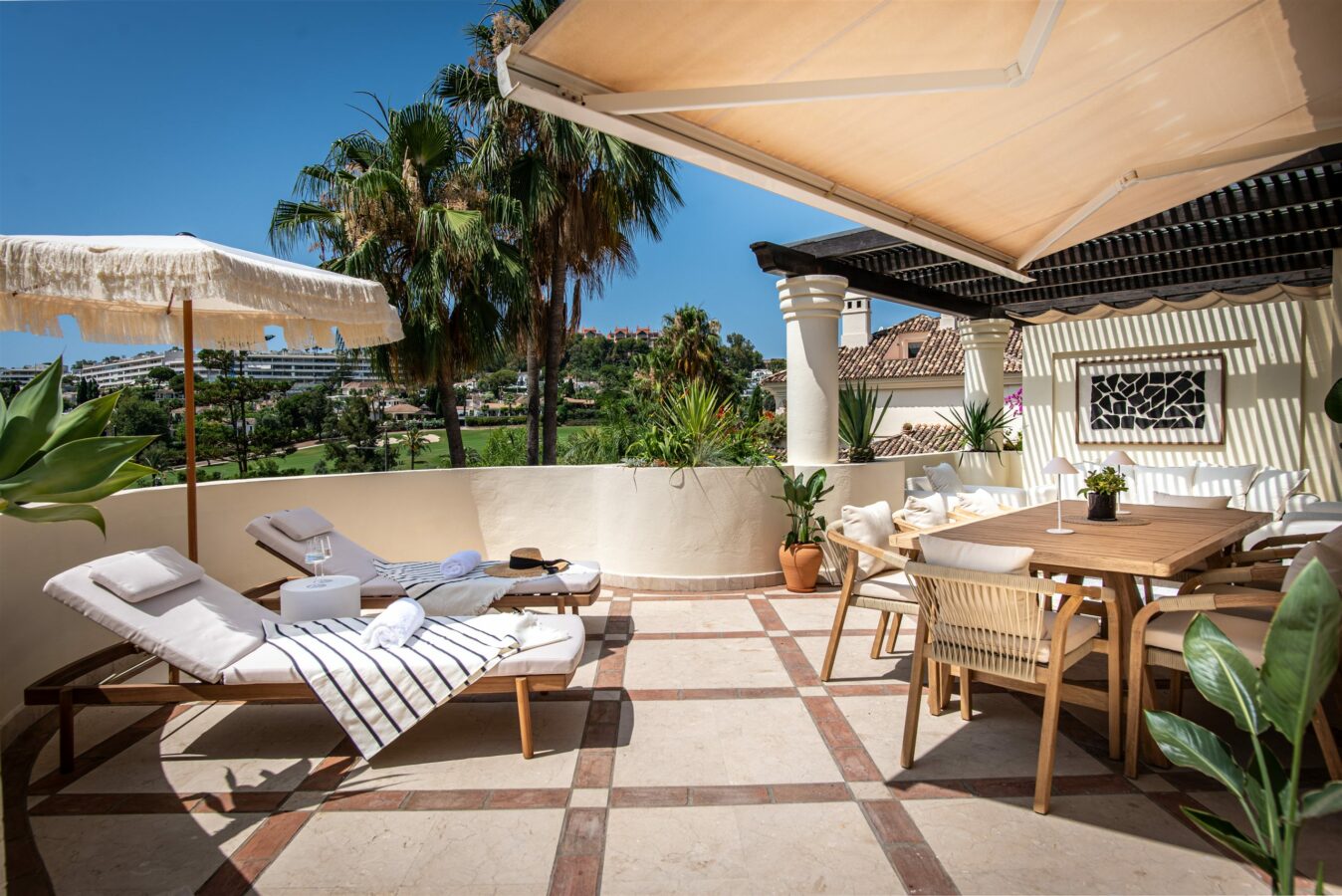 FOR SALE 🏡 Duplex Penthouse in Las Alamandas – Nueva Andalucía, Marbella