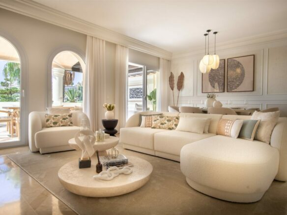FOR SALE 🏡 Duplex Penthouse in Las Alamandas – Nueva Andalucía, Marbella